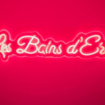 Les Bains D'Eros Hotel Cuers Buitenkant foto